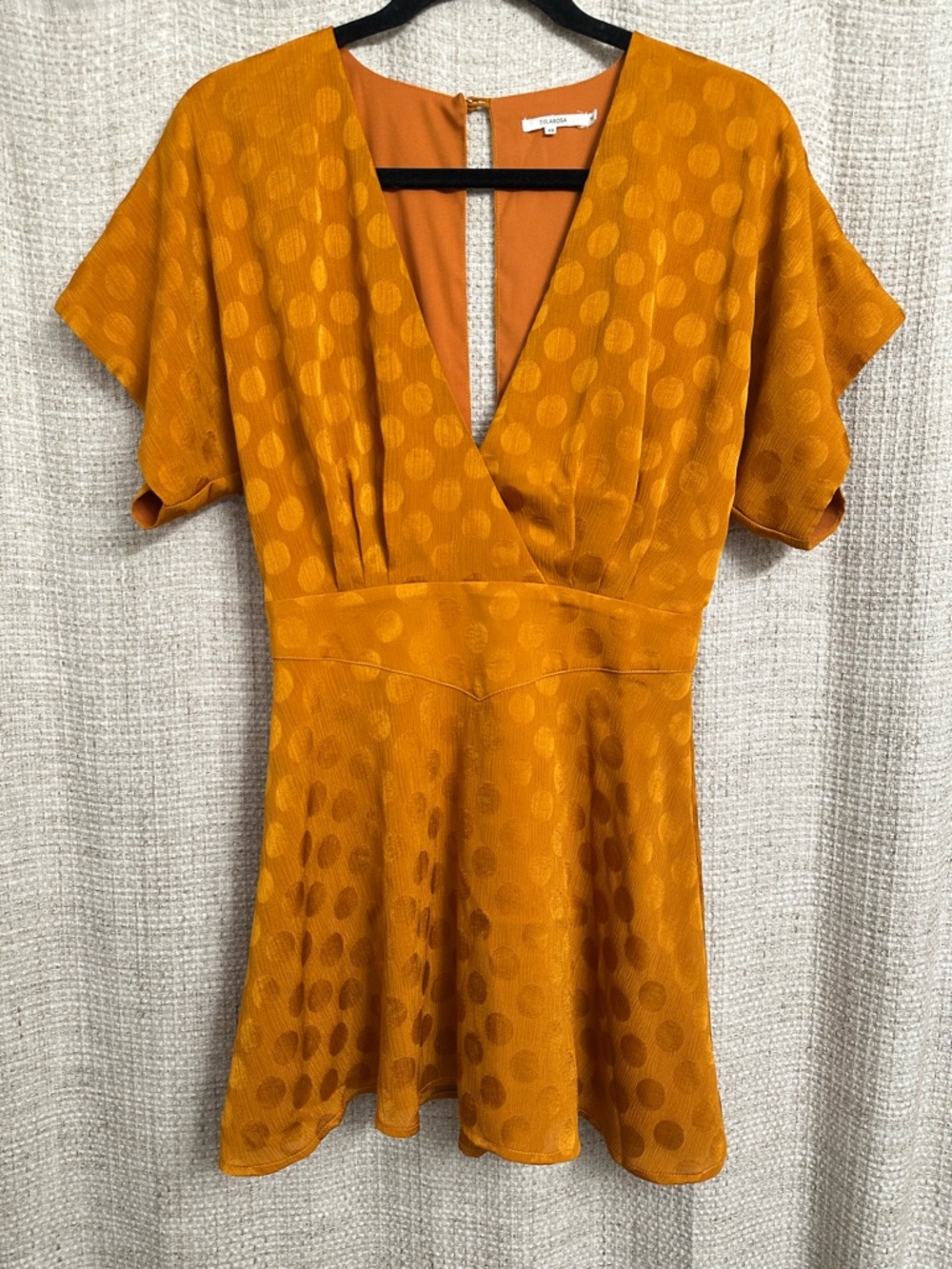 Revolve Tularosa Whitley Short Sleeve Satin Flowy Dress Polka Dot Orange Sz XS - Picture 4 of 12